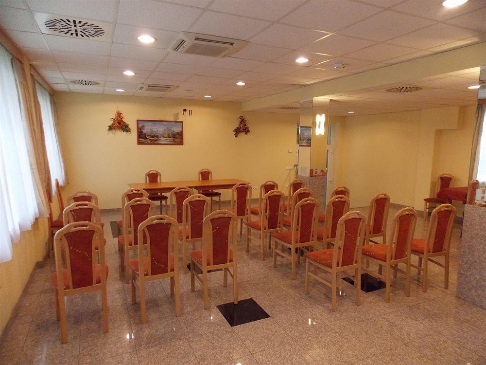 Hotel Zuglo Budapest Kemudahan gambar