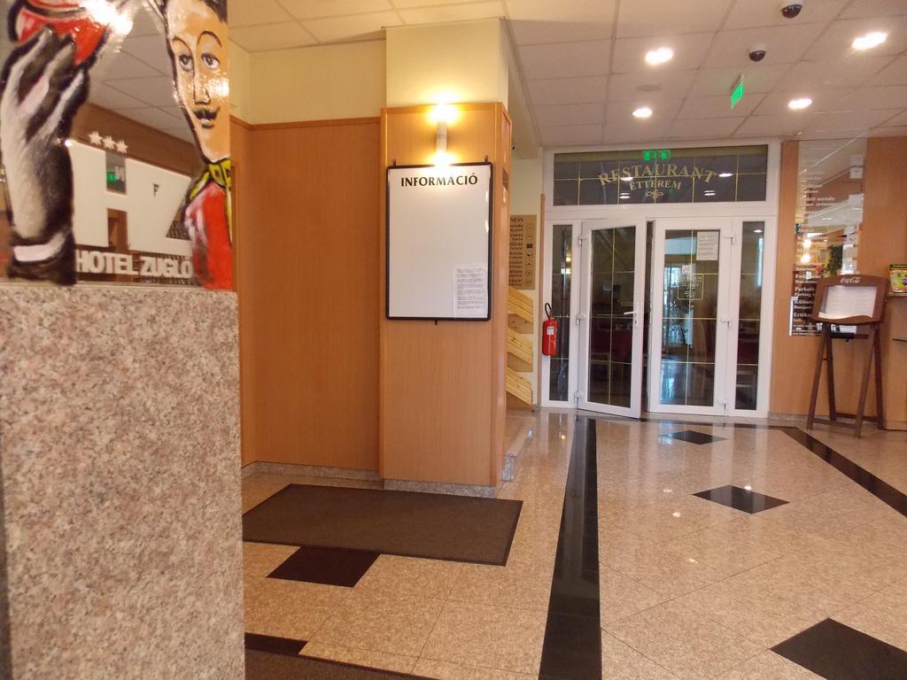 Hotel Zuglo Budapest Luaran gambar