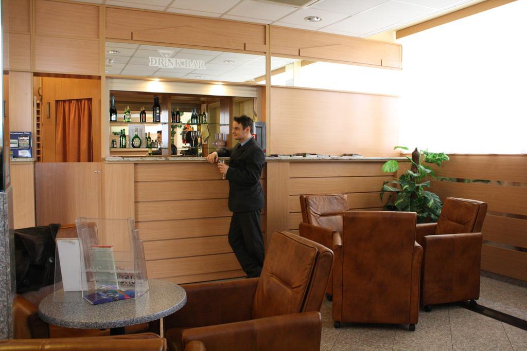 Hotel Zuglo Budapest Luaran gambar